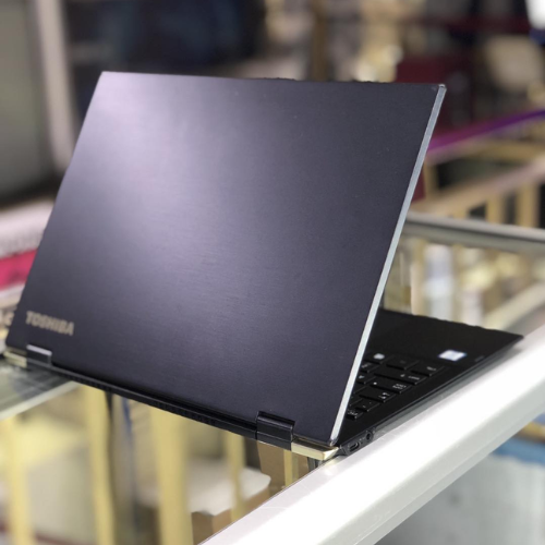 Toshiba Portege X20W-E Intel Core i7 8th Gen 16GB/512 Convertible Touchscreen Laptop. - Image 2